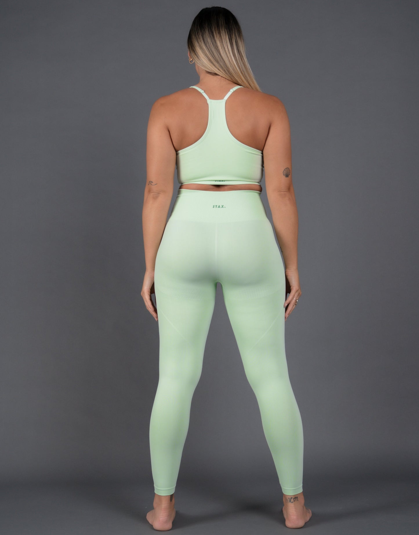 STAX. Premium Seamless V5 Full Length Tights - Aurora (Sage)