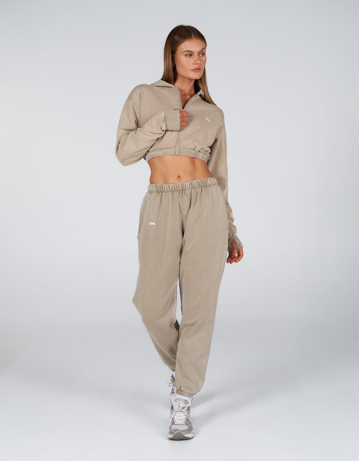 W23 Cropped Hoodie - Earth