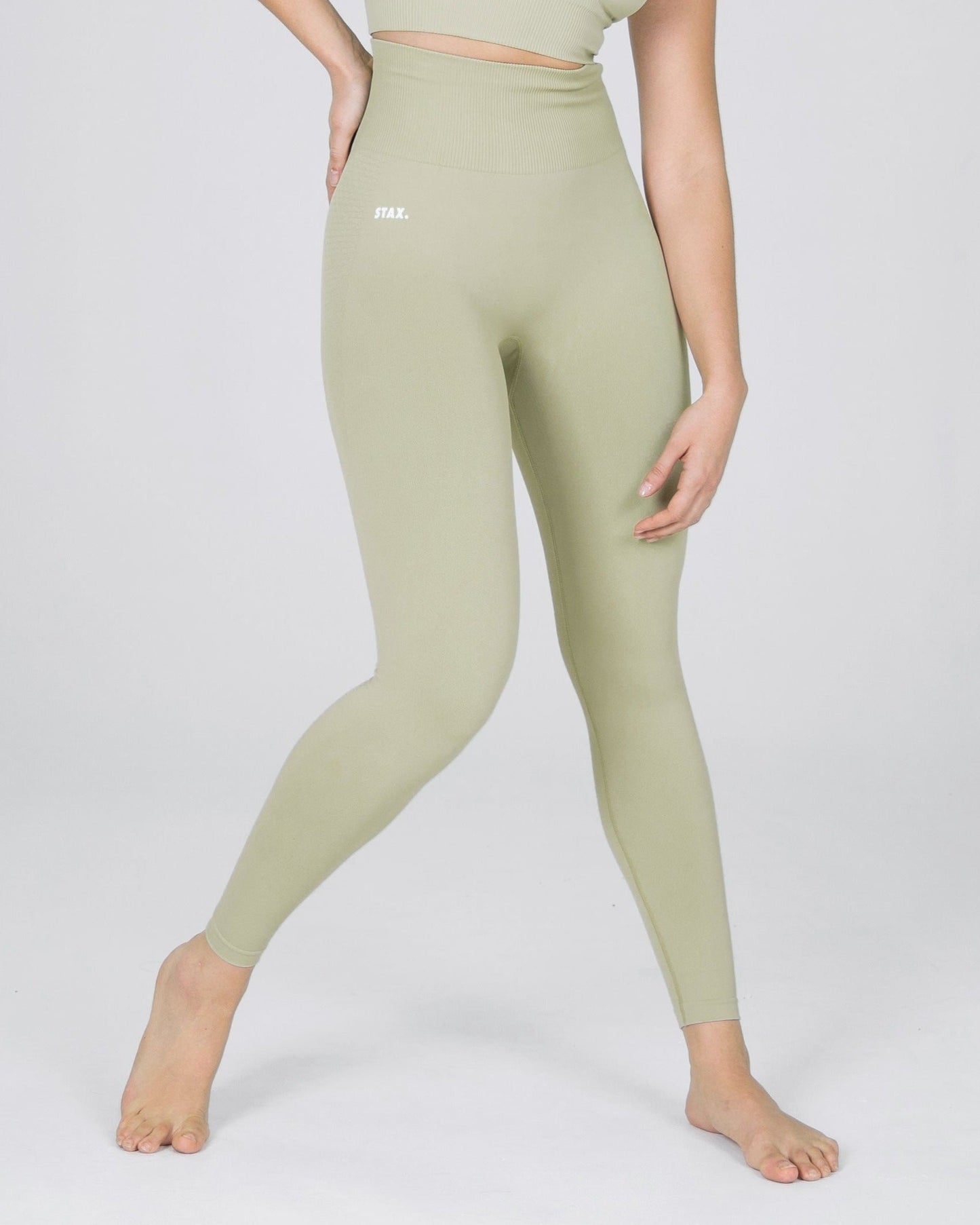 STAX. Premium Seamless V6 Full Length Tights - Viridis (Green)